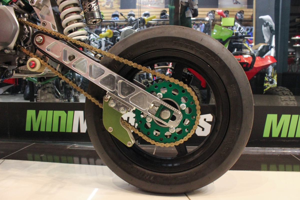 b733aeb5-cbed-4c86-9015-8b3fbb49a1c3